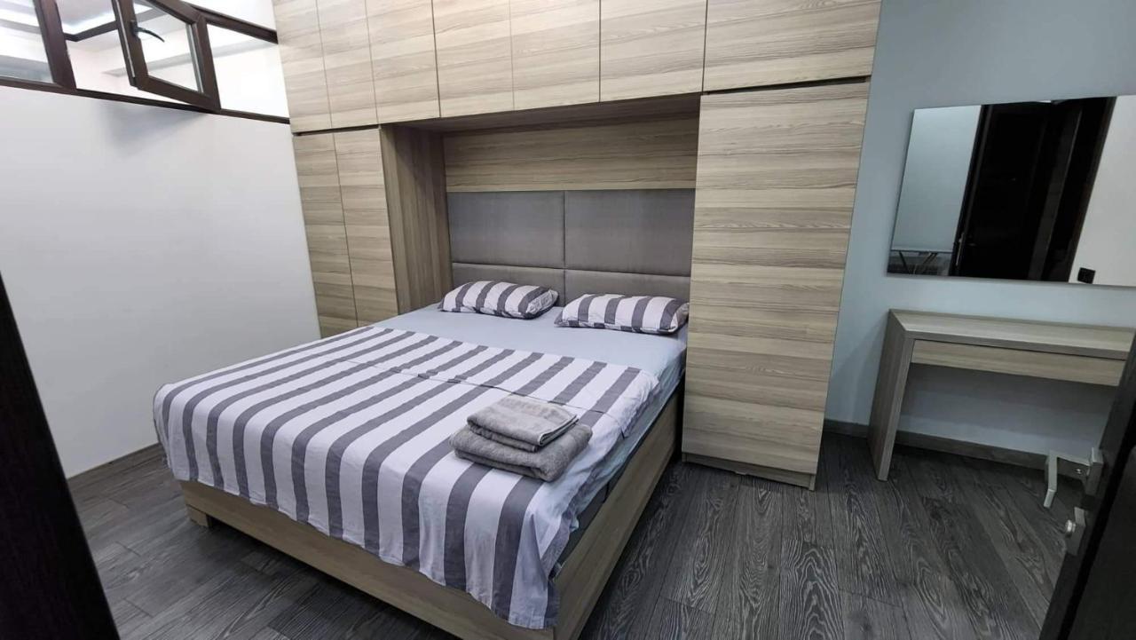 Luxuary 2Bedroom 2 Bathroom Apartment With Jacuzzi Ereván Exterior foto